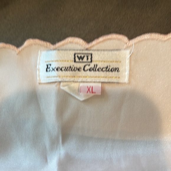 Executive Collection - Picture 7 of 8